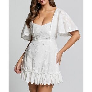 Selfie Leslie white dress